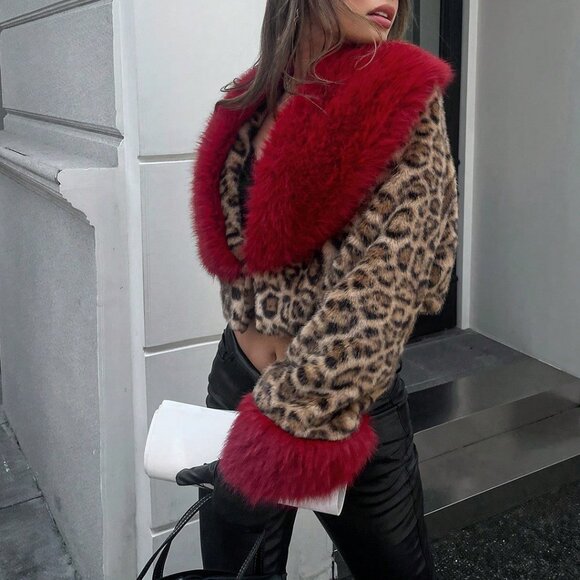 Bold Leopard Print Faux Fur  Coat with Plush red Collar & cuffs  Women's - Picture 6 of 8